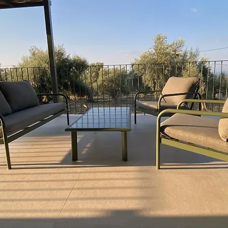 Spitaki Among Olives Villa *