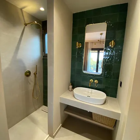 Spitaki Among Olives Villa *