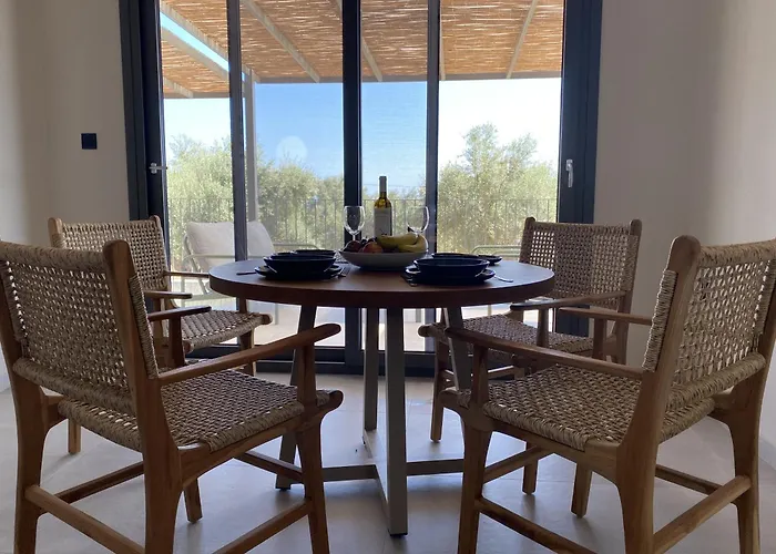 Spitaki Among Olives Вилла Цукаладес